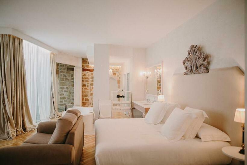 Полулюкс Повышенной Комфортности, Palacio De úbeda 5 G.l