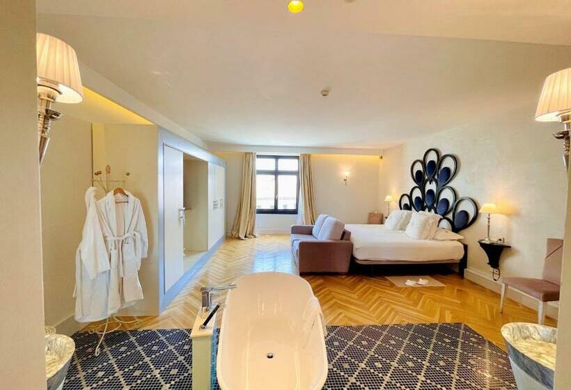 Семейный Полулюкс, Palacio De úbeda 5 G.l