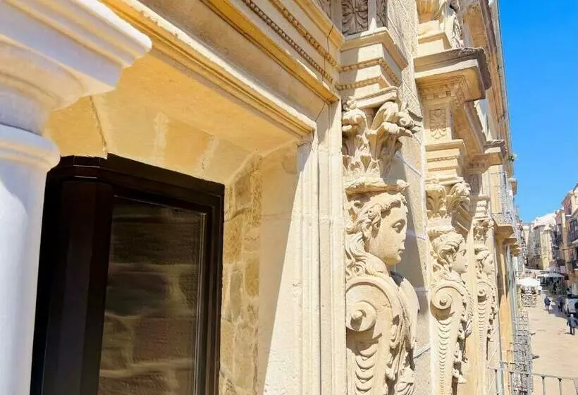 バルコニー付スイート, Palacio De úbeda 5 G.l