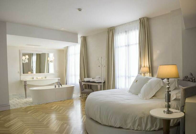 Семейный Полулюкс, Palacio De úbeda 5 G.l