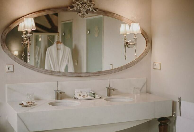 Семейный Полулюкс, Palacio De úbeda 5 G.l