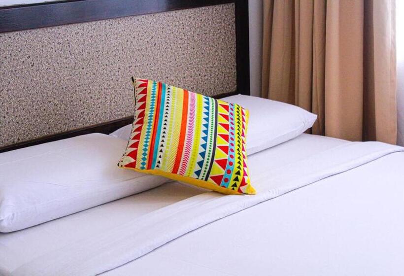 Quarto superior, Queenspark Lovita