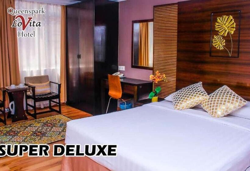 Quarto deluxe, Queenspark Lovita