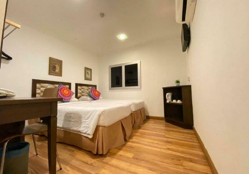 Quarto superior, Queenspark Lovita