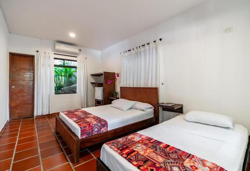 스탠다드 트리플 룸, Quimbaya