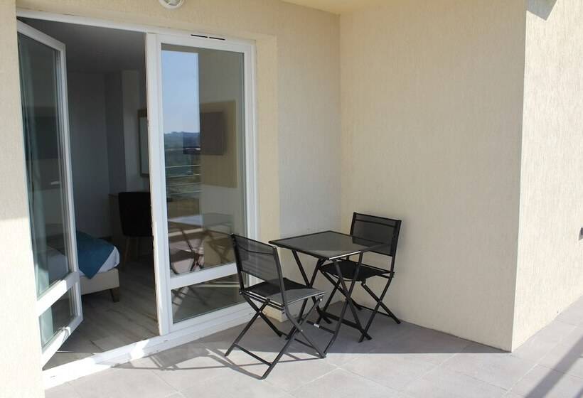 패밀리 룸, Saglam Hôtel