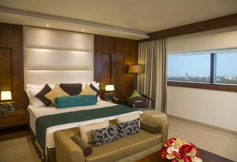 Quarto Premium, The Raviz Calicut