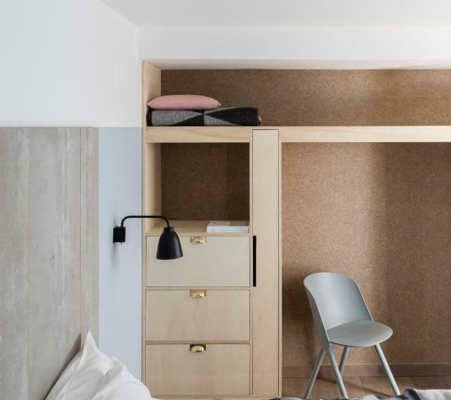 标准工作室, Leman Locke