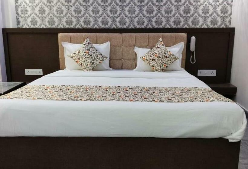 Deluxe Kamer, Bagga Kuteer