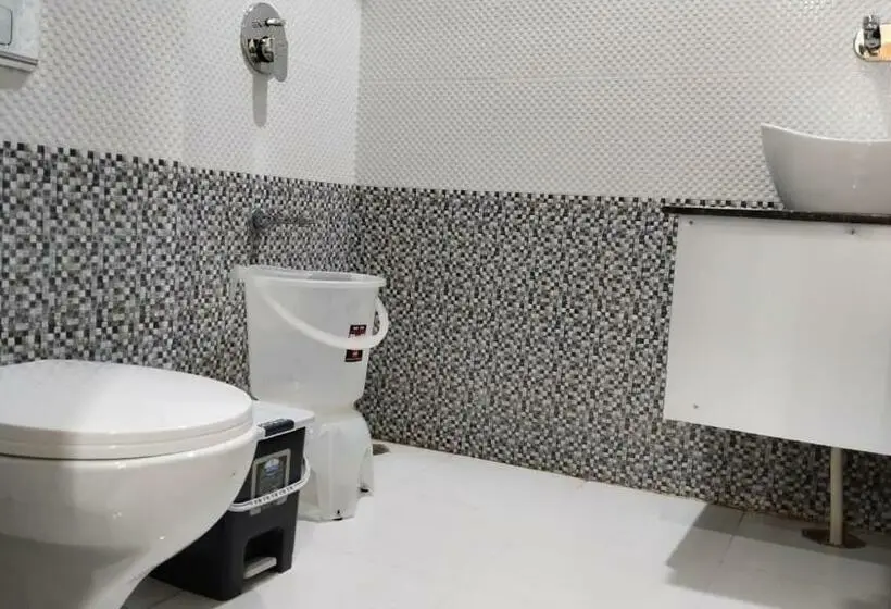 Chambre Triple Deluxe, Bagga Kuteer