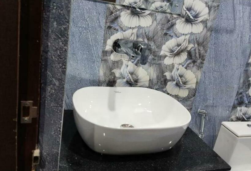 Deluxe Vierpersoonskamer, Bagga Kuteer