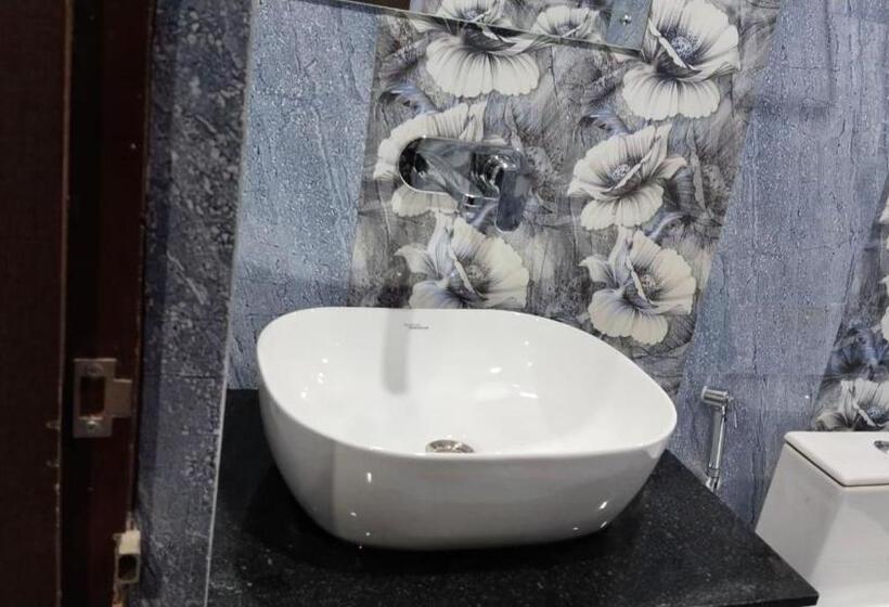 Deluxe Kamer, Bagga Kuteer