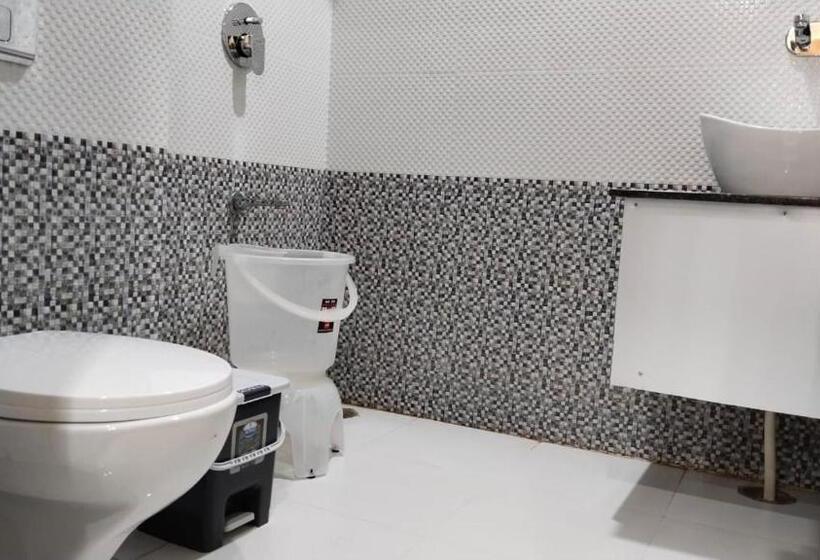 Deluxe Kamer, Bagga Kuteer