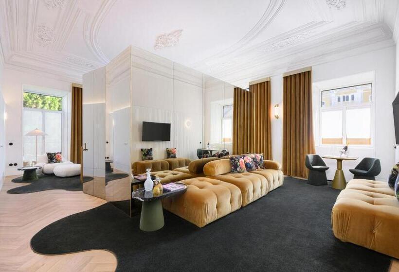 سوئیت با چشمانداز, Montebelo Vista Alegre Lisboa Chiado