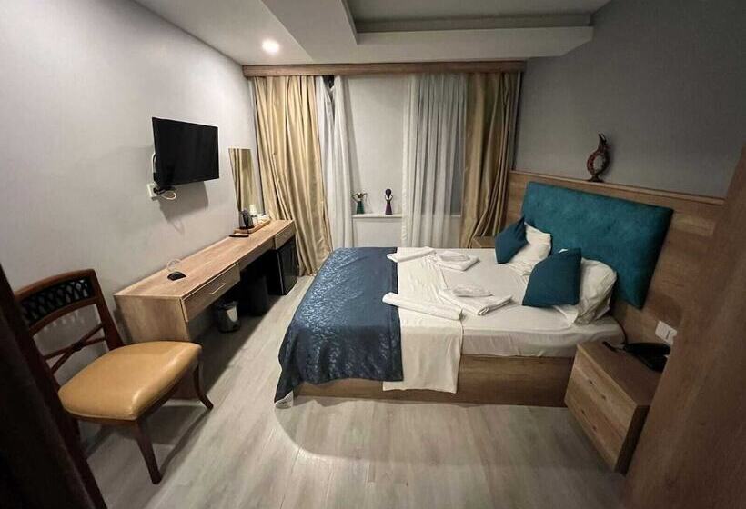 חדר דלוקס, Destinia Pera