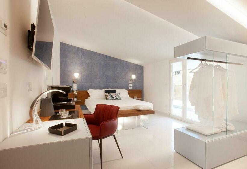 キングサイズベッドのスイートルーム, Aquamaris Design Suite & Spa