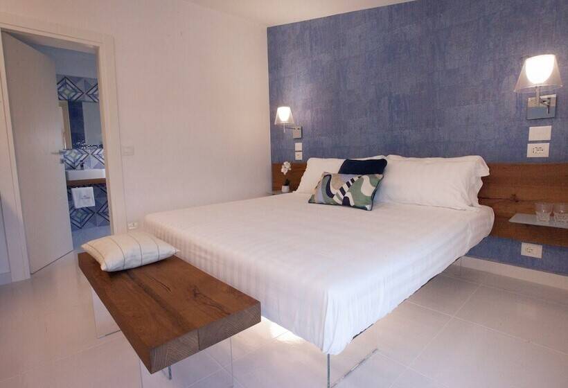 バルコニー付きジュニアスイート, Aquamaris Design Suite & Spa