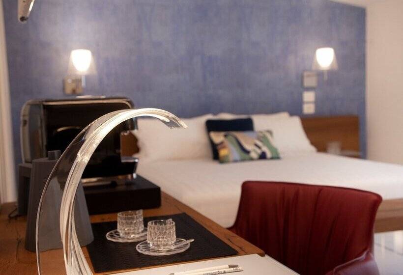 オーシャンビュースイート, Aquamaris Design Suite & Spa