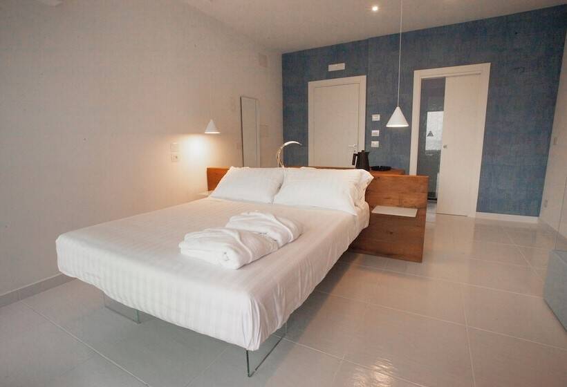 オーシャンビュースイート, Aquamaris Design Suite & Spa