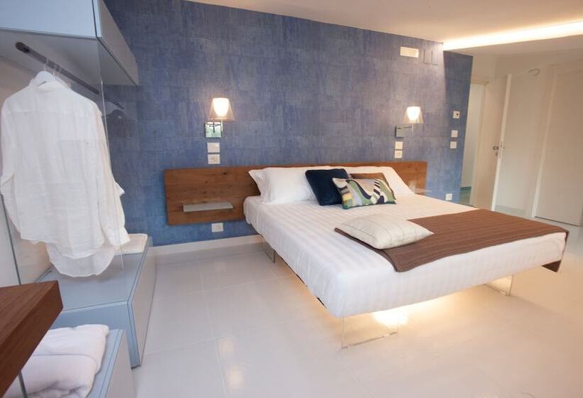 Люкс Вид на Море, Aquamaris Design Suite & Spa