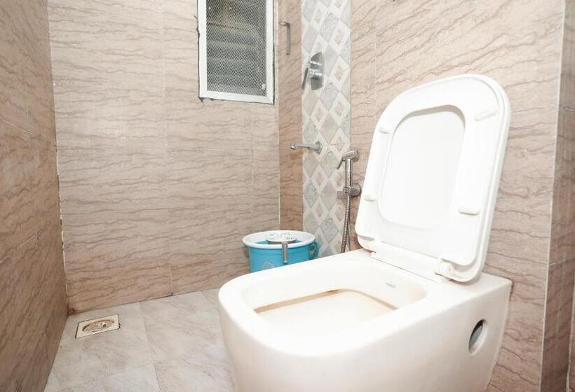 اتاق استاندارد سه نفره, Royal Aqua