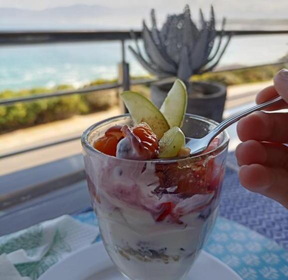 חדר דלוקס עם מיטת קינג, Kleinzee Oceanfront Guest House