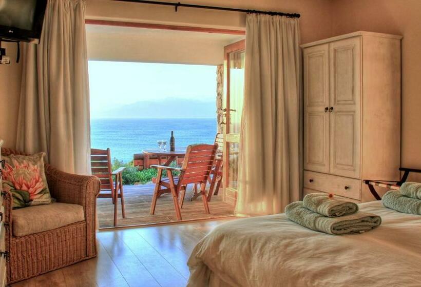 חדר דלוקס עם מיטת קינג, Kleinzee Oceanfront Guest House