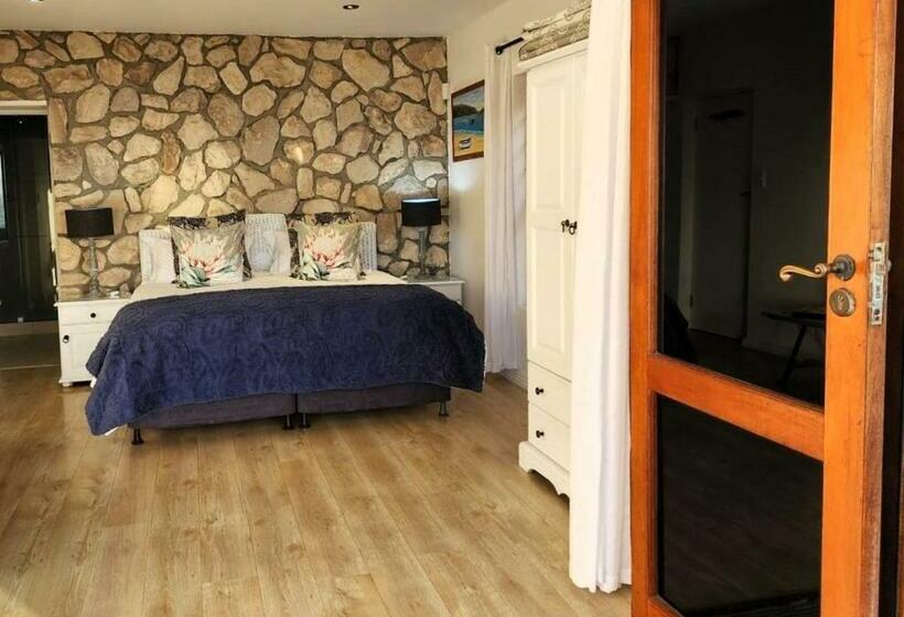 Люкс Deluxe Кровать Кинг, Kleinzee Oceanfront Guest House