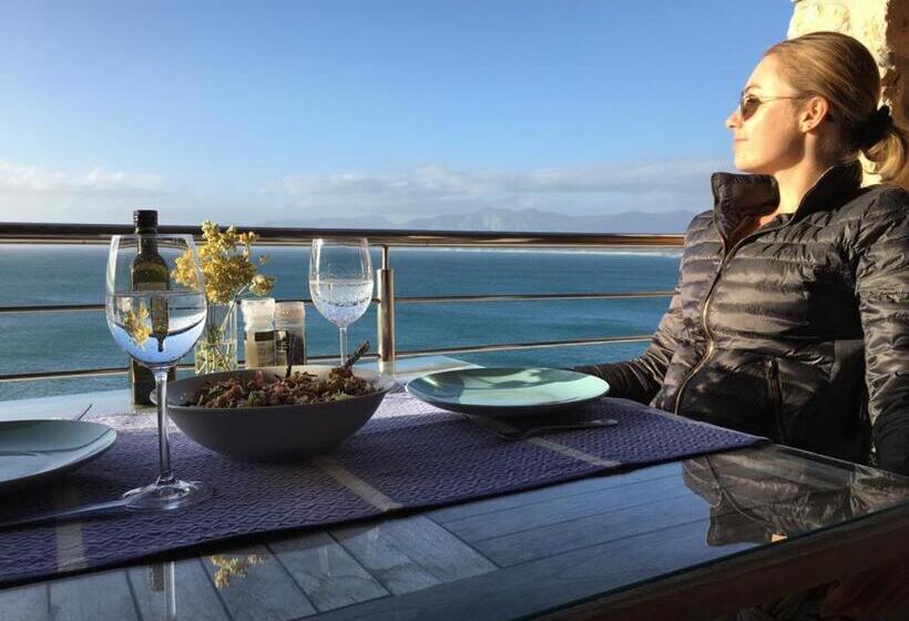 Апартаменты Deluxe 1 Спальня, Kleinzee Oceanfront Guest House