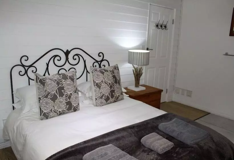 Deluxe Suite Sea View, Kleinzee Oceanfront Guest House