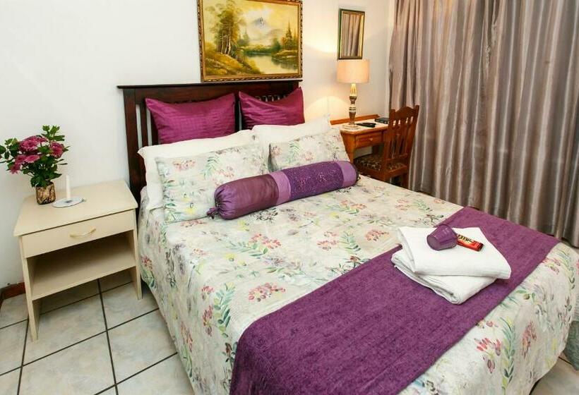 Номер Стандарт Вид на Сад, Langenhoven B And B