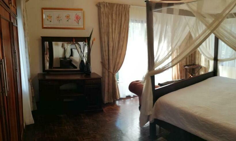 חדר דחוקס עם מיטת קינג, St Lucia Wetlands Guesthouse