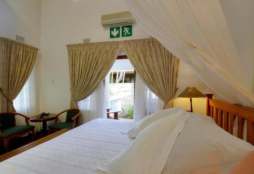 חדר דחוקס עם מיטת קינג, St Lucia Wetlands Guesthouse