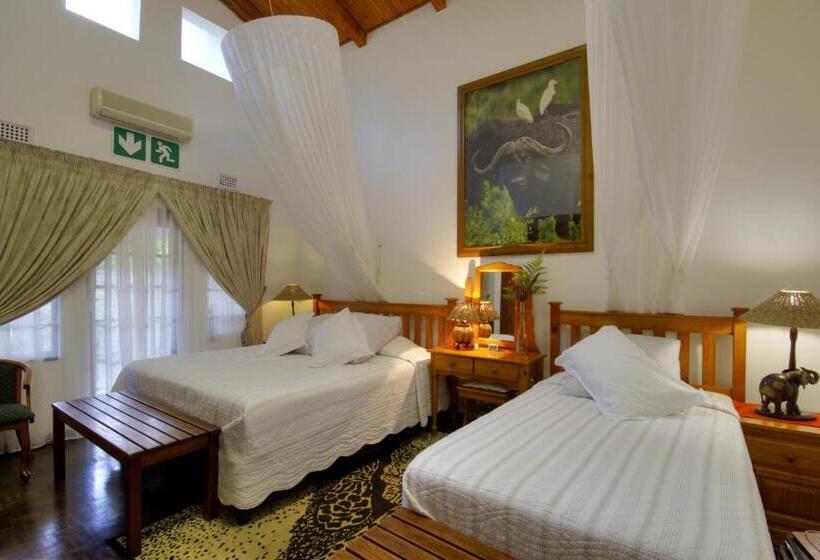 חדר דחוקס עם מיטת קינג, St Lucia Wetlands Guesthouse