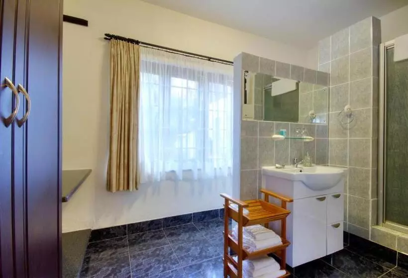 デラックスファミリールーム, St Lucia Wetlands Guesthouse