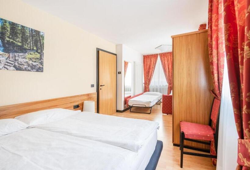 غرفة عائلية, Alpina