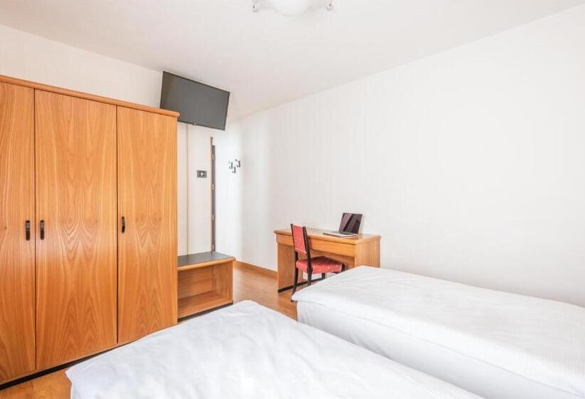 غرفة قياسية, Alpina