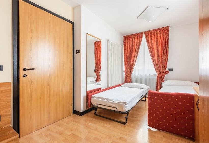 غرفة عائلية, Alpina