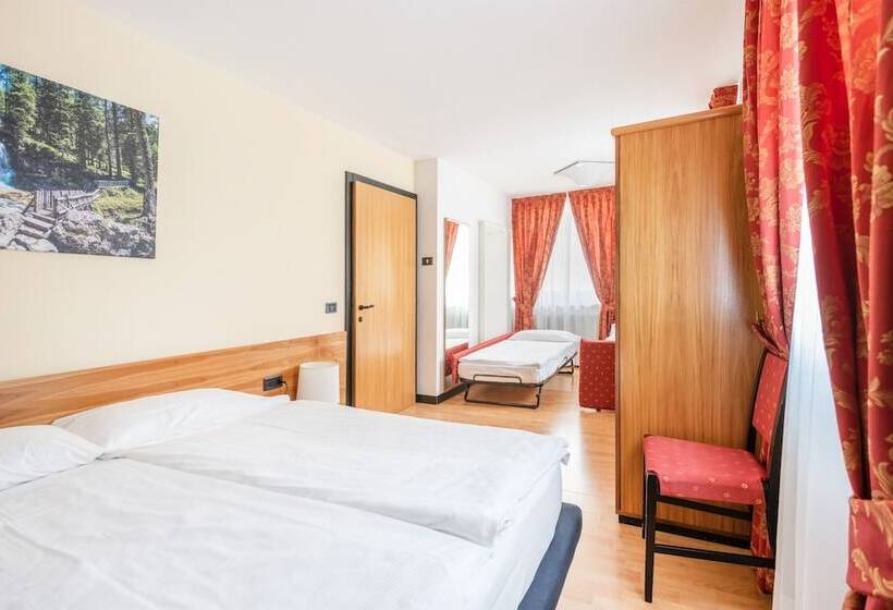 غرفة عائلية, Alpina