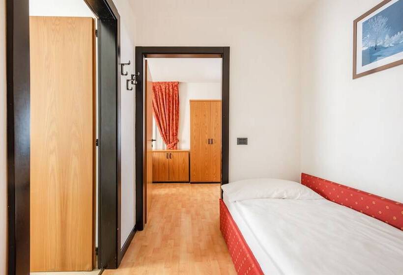 غرفة عائلية, Alpina