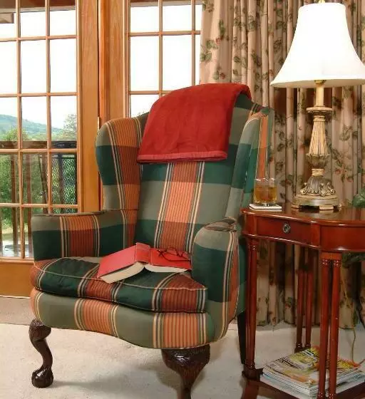 ロイヤルルーム, Berry Springs Lodge