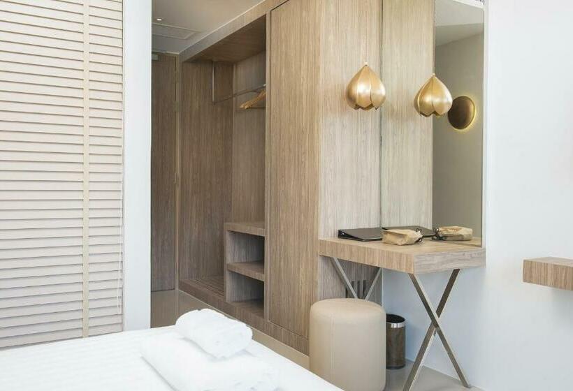 디럭스 룸 킹사이즈 침대, Centara Life Phu Pano Krabi Sha Plus