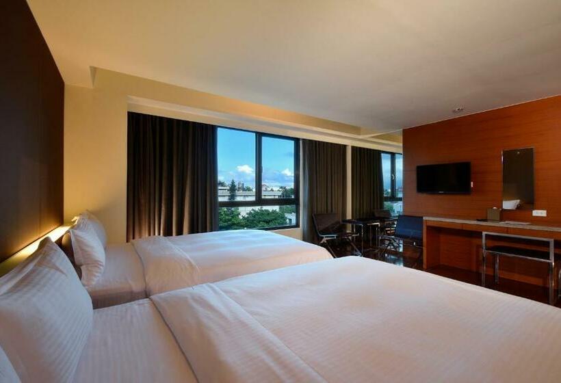 اتاق خانوادگی, Fu Lyu Inn