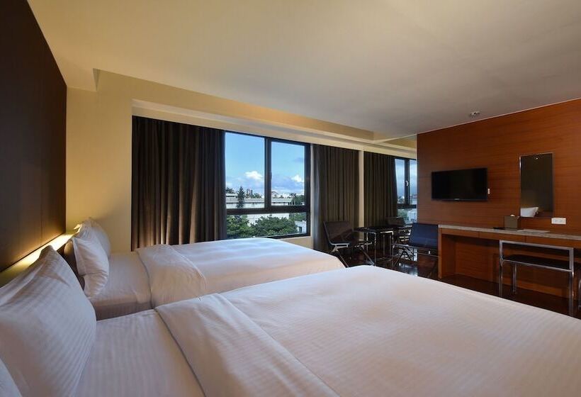 اتاق خانوادگی, Fu Lyu Inn