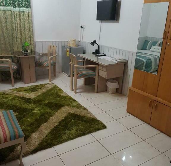 Номер Стандарт, Hill View Hotel West Airport