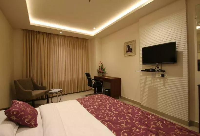 スーペリアールーム, Hyderabad Grand