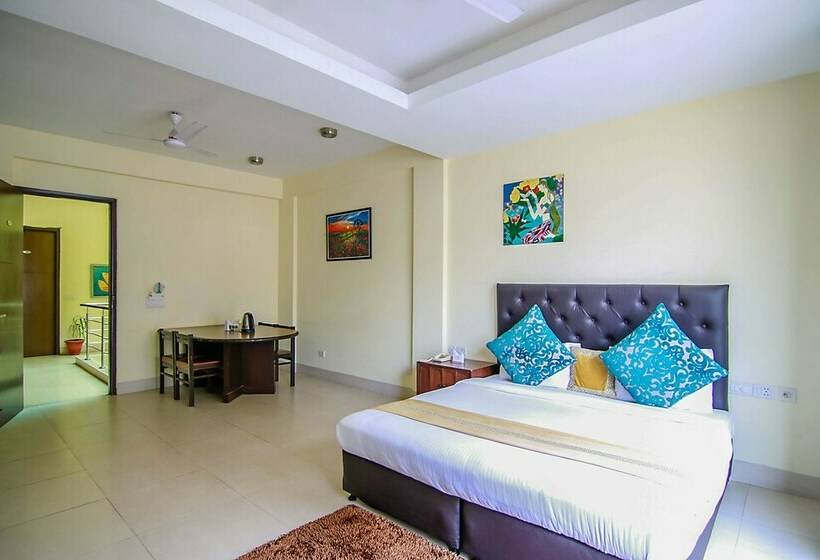 Chambre Executive, Mayarch Premium