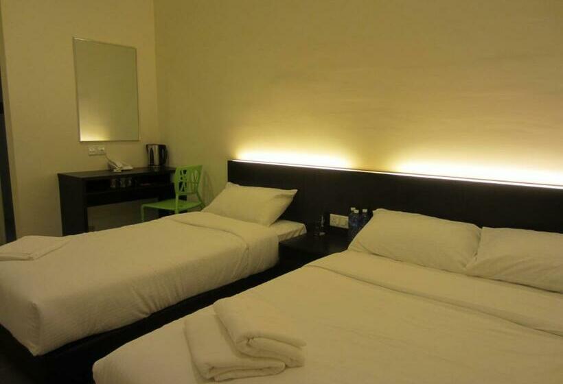 Pokój Deluxe Trzyosobowy, Merlin