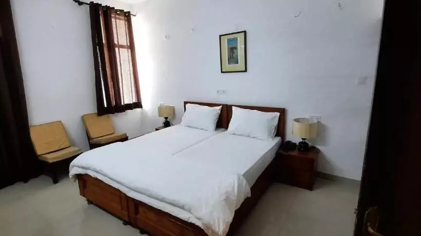 Standard-huone, New Delhi Ymca Tourist Hostel