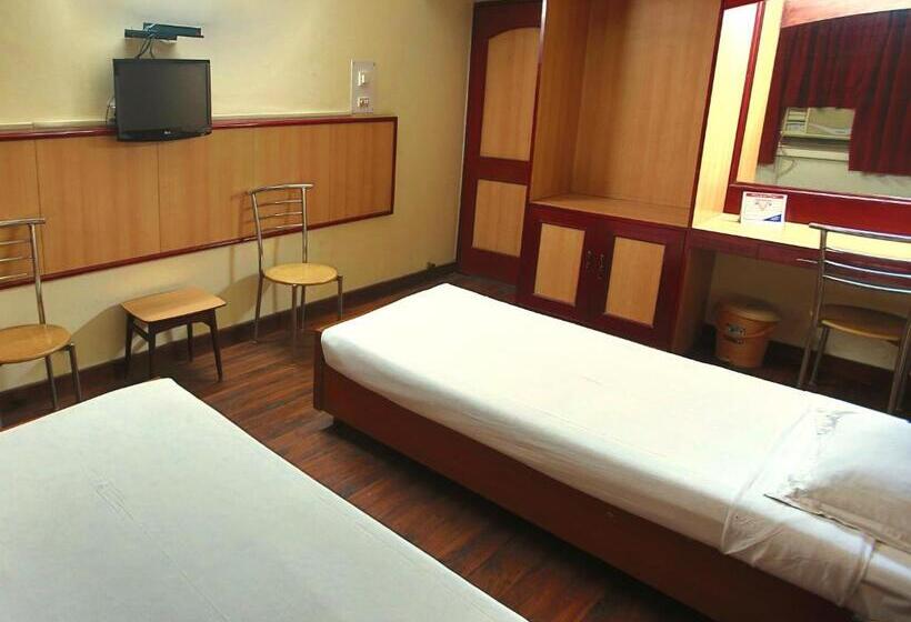 Номер Стандарт, New Delhi Ymca Tourist Hostel